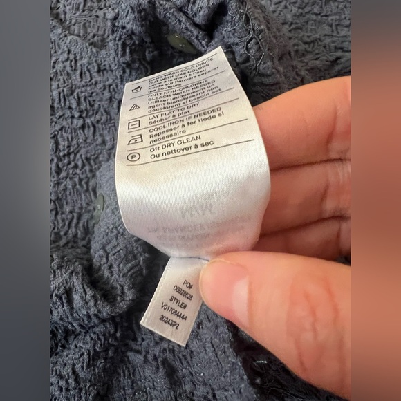 Vince Smocked Long Sleeve Button Front Top in Steel Blue— Womens Medium - Picture 11 of 11